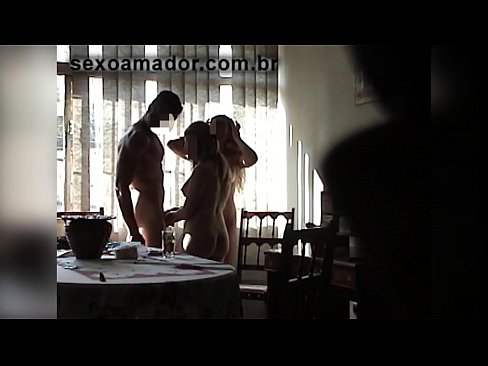 ❤️ 性友邀请巨无霸和他一起玩3P ❤❌ Fucking video❤