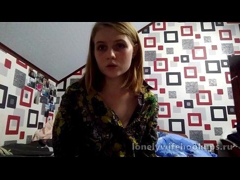 ❤️ 来自俄罗斯的年轻金发碧眼的学生喜欢更大的阴茎。 ❤❌ Fucking video❤